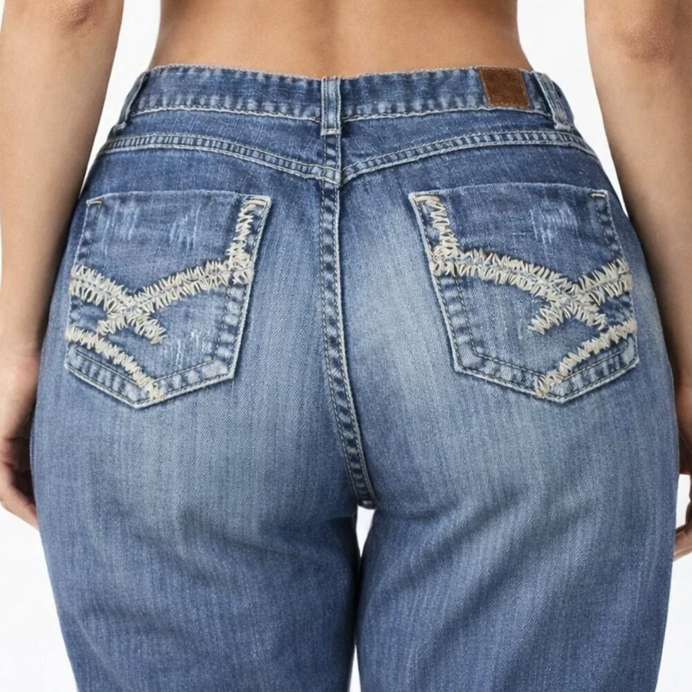BKE Culture Light Distressed Blue Fade Jeans. Size 32/33.5
